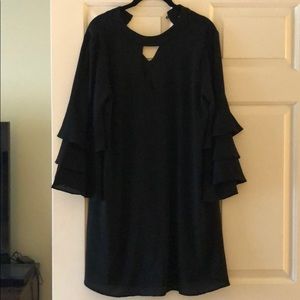Bell sleeve black shift dress